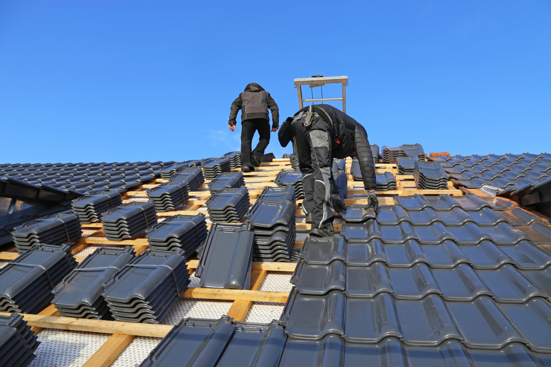 Residential Roof Replacement project photo 3 by H4 Roofing & Construction in Dayton, OH