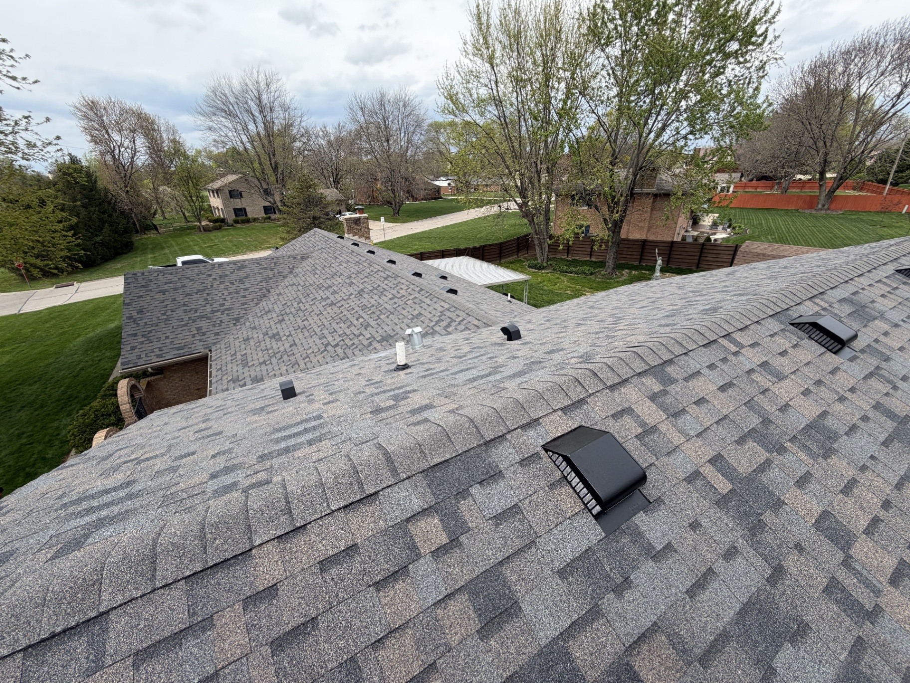 Seamless Gutter System Installation completed in Centerville, OH by H4 Roofing & Construction