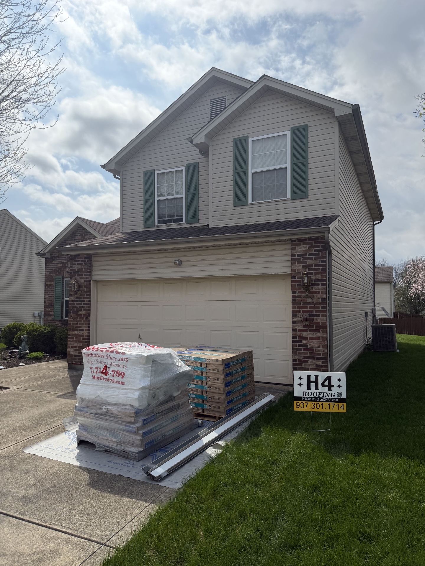 Window Installation in Dayton, OH by H4 Roofing & Construction